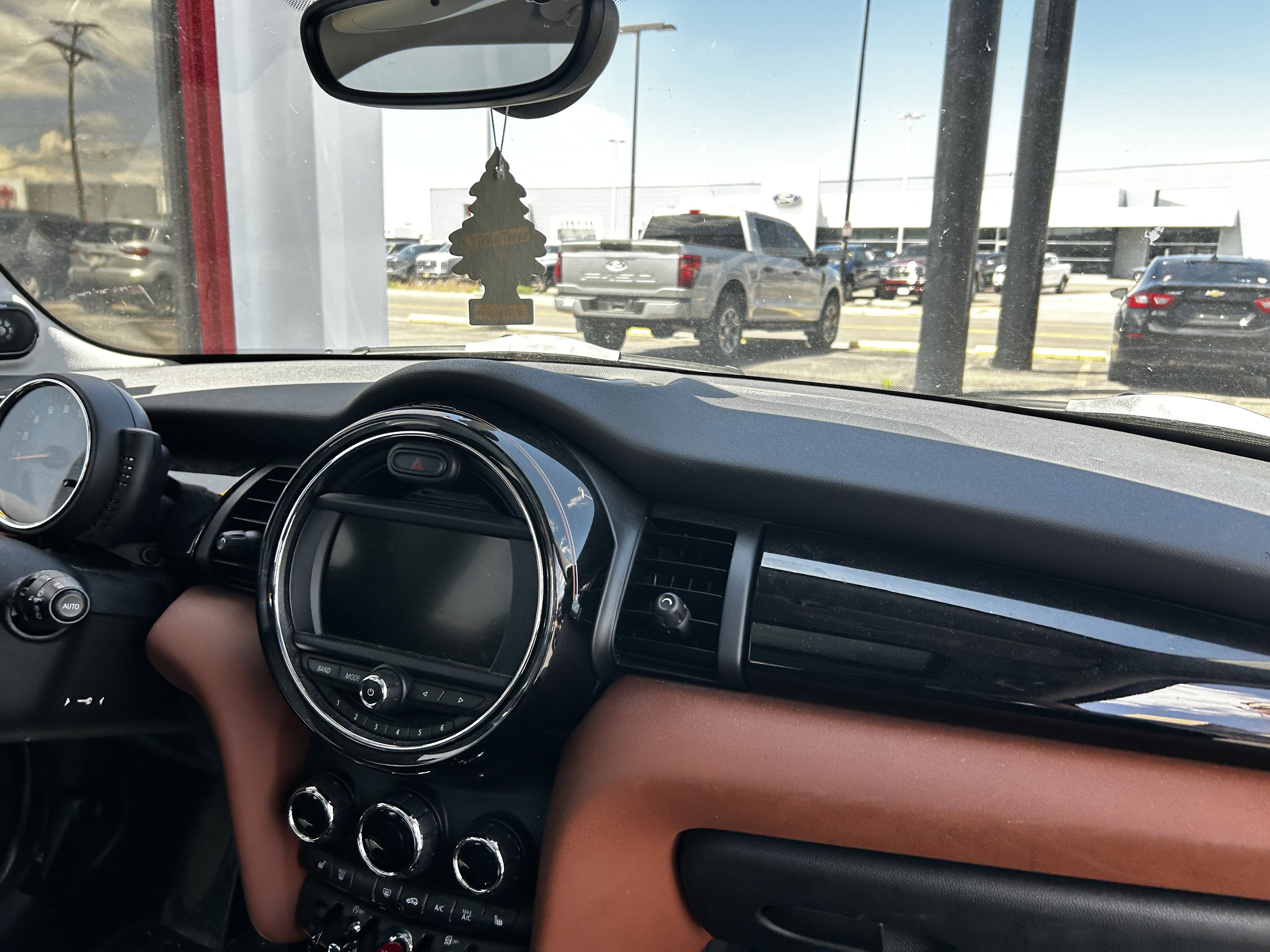 Used 2017 MINI Cooper S FWD image 14