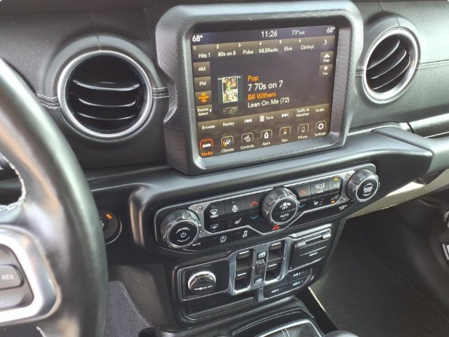 Used 2022 Jeep Gladiator Overland w/ LED Lighting Group AWD/4WD image 12