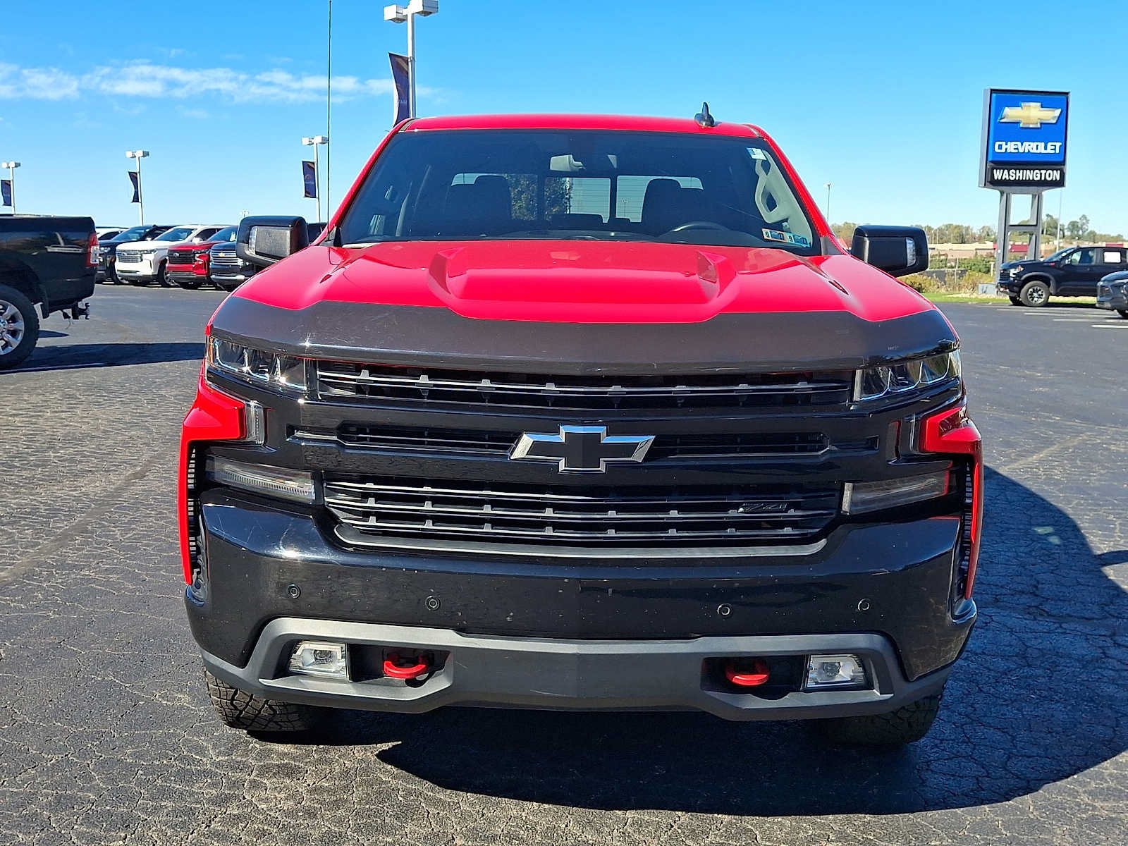 Used 2019 Chevrolet Silverado 1500 LT Trail Boss AWD/4WD image 2