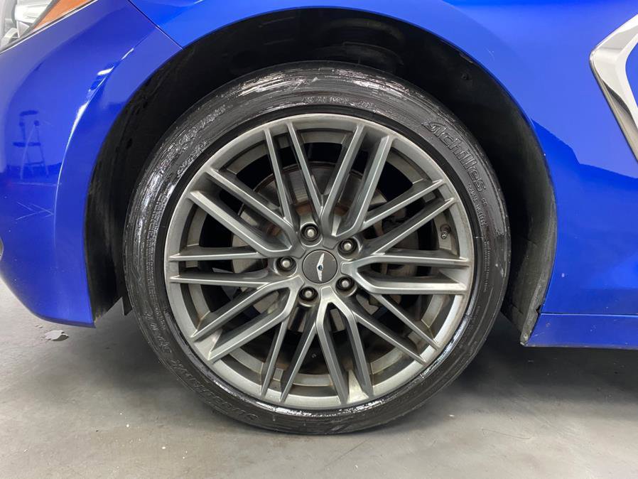 Used 2019 Genesis G70 2.0T Advanced image 19