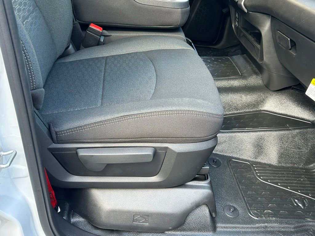 New 2025 RAM 3500 Big Horn image 38