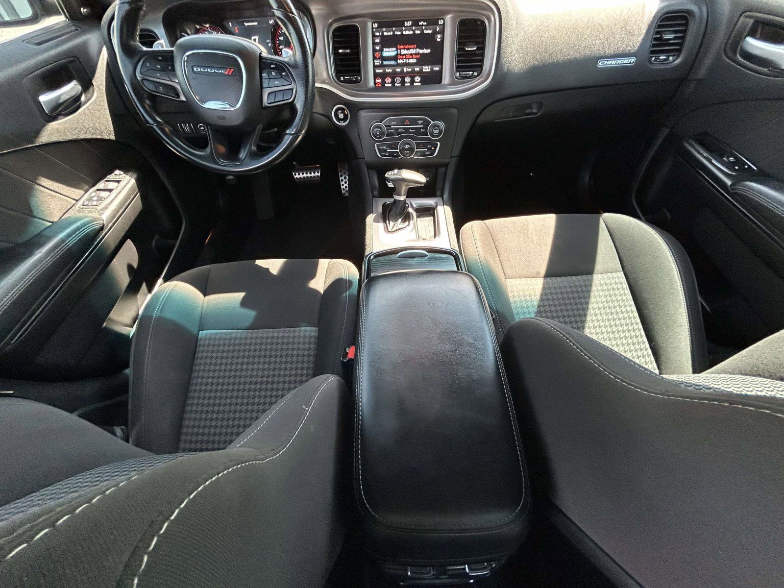 Used 2022 Dodge Charger R/T w/ Blacktop Package RWD image 12