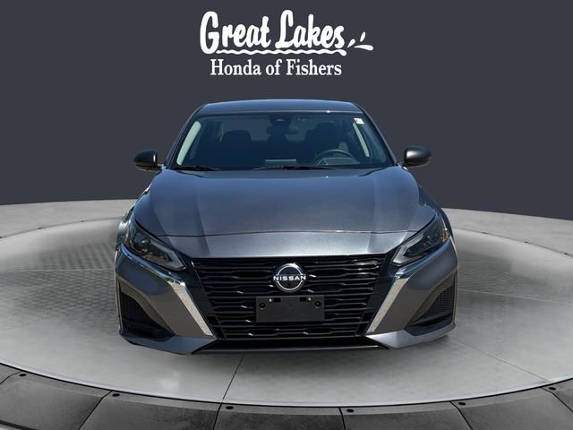 Used 2024 Nissan Altima 2.5 SV FWD image 8