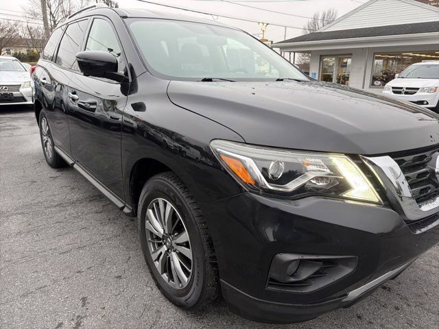 Used 2018 Nissan Pathfinder SL image 5