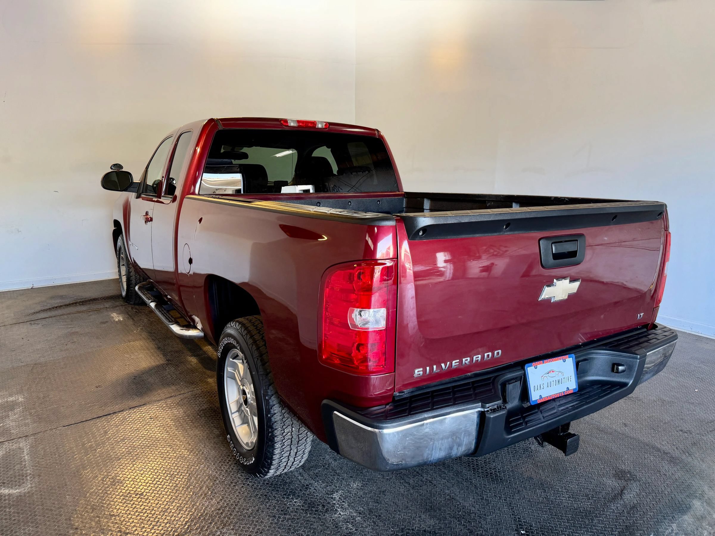 Used 2009 Chevrolet Silverado 1500 LT w/ Power Pack Plus AWD/4WD image 5