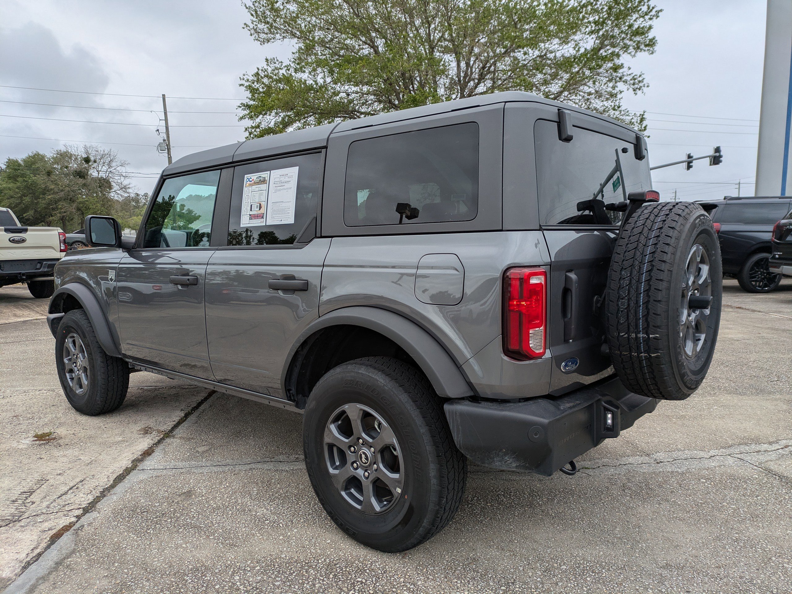 Used 2025 Ford Bronco Big Bend image 6