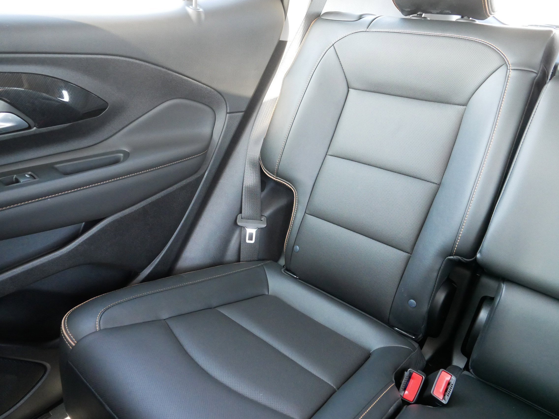 Used 2023 GMC Terrain AT4 w/ Infotainment Package II image 12