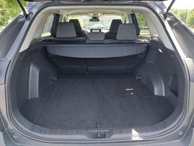 Certified 2025 Toyota RAV4 XLE AWD/4WD image 30
