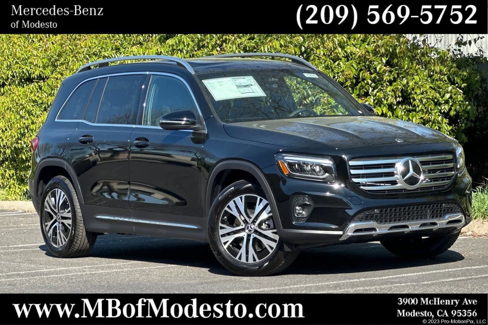 New 2026 Mercedes-Benz GLB 250