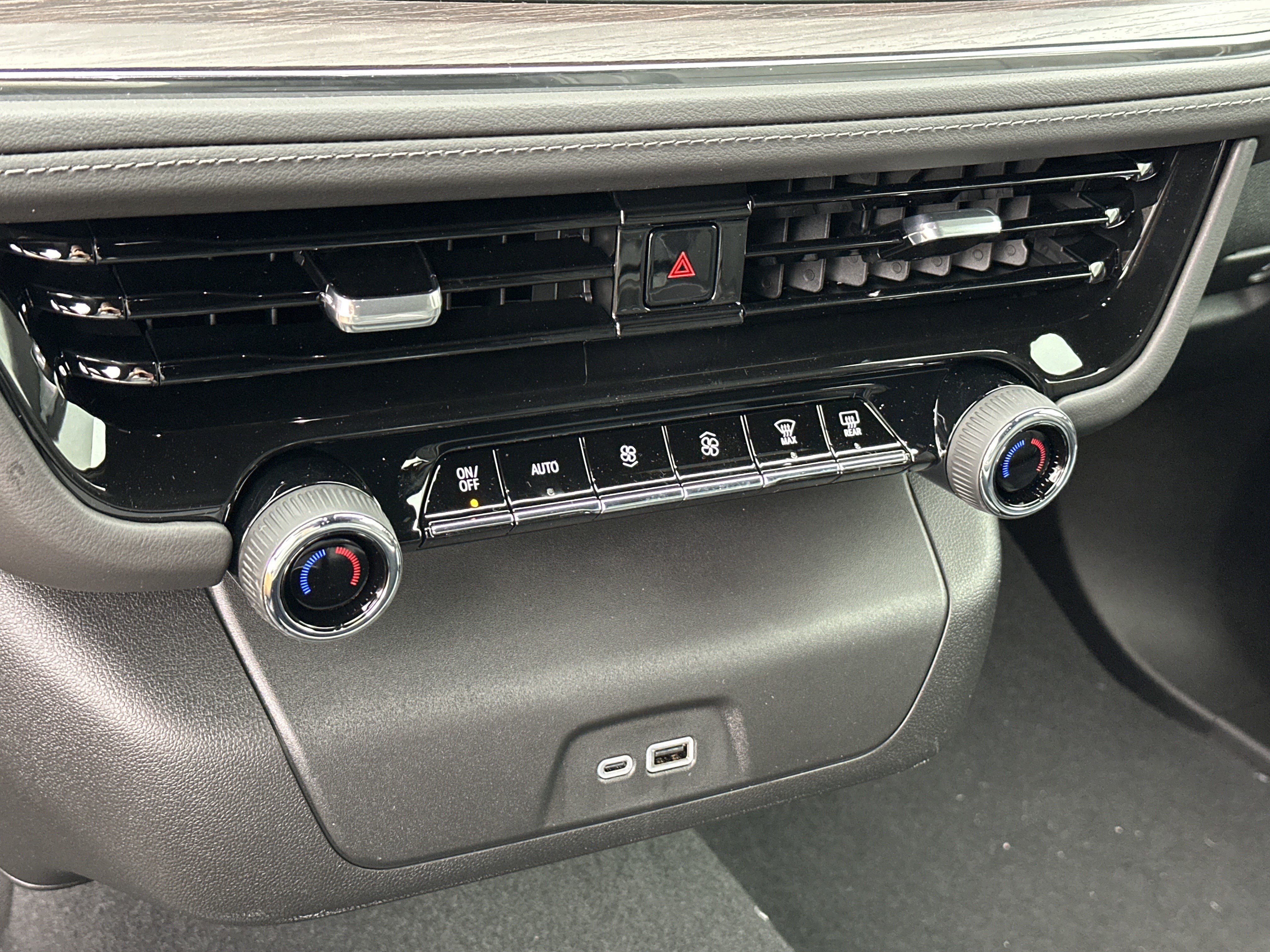 New 2026 Chevrolet Tahoe LS image 23