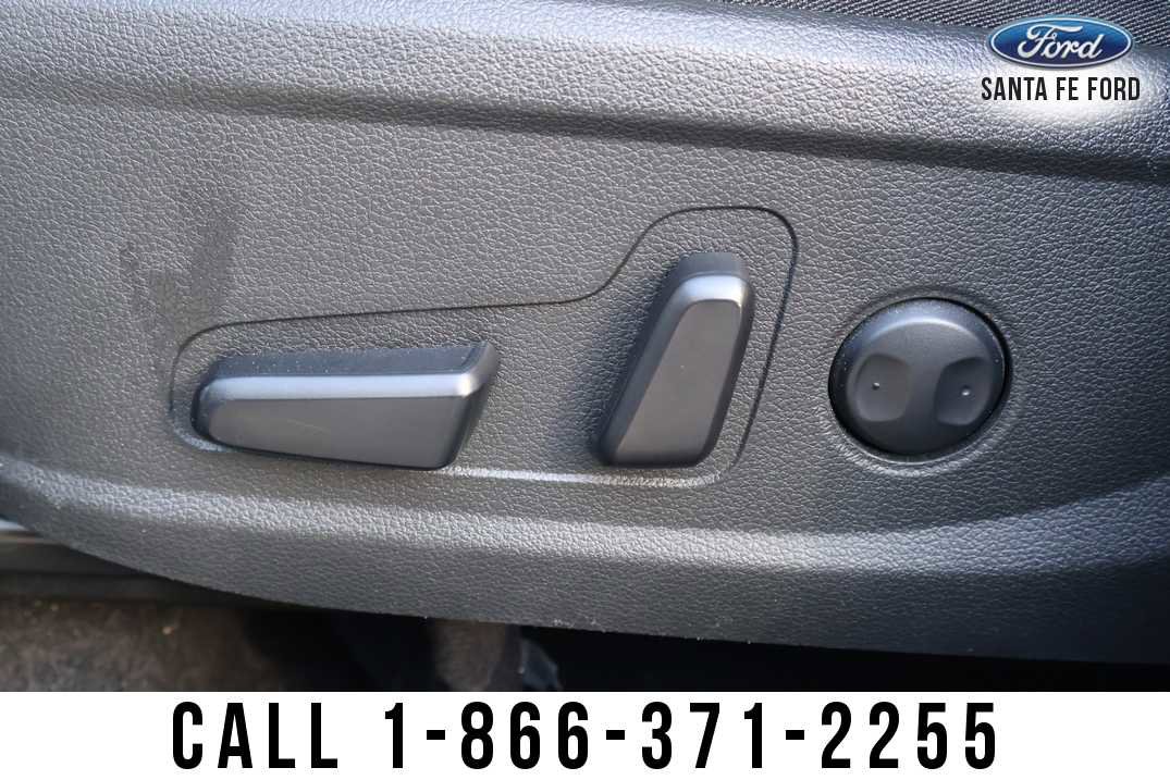 Used 2023 Hyundai Santa Fe SEL image 15