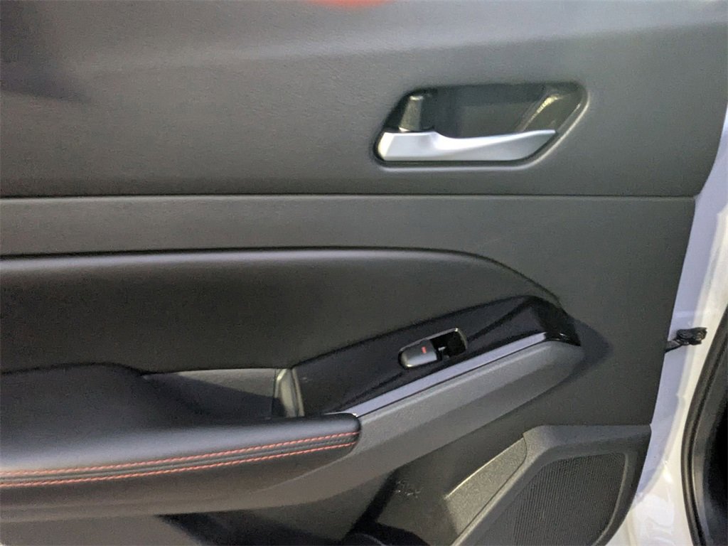 Used 2025 Nissan Altima 2.5 SR image 23