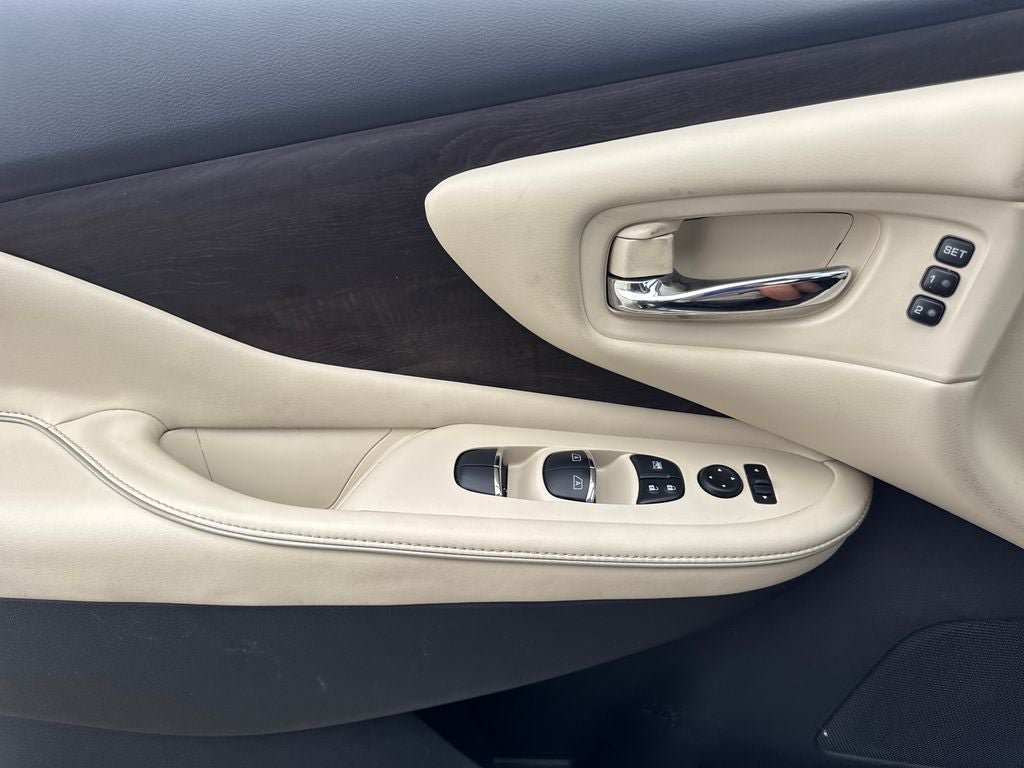 Used 2020 Nissan Murano Platinum FWD image 21