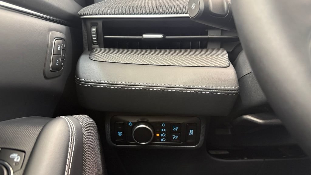 New 2026 Ford Mustang Mach-E Premium AWD/4WD image 32