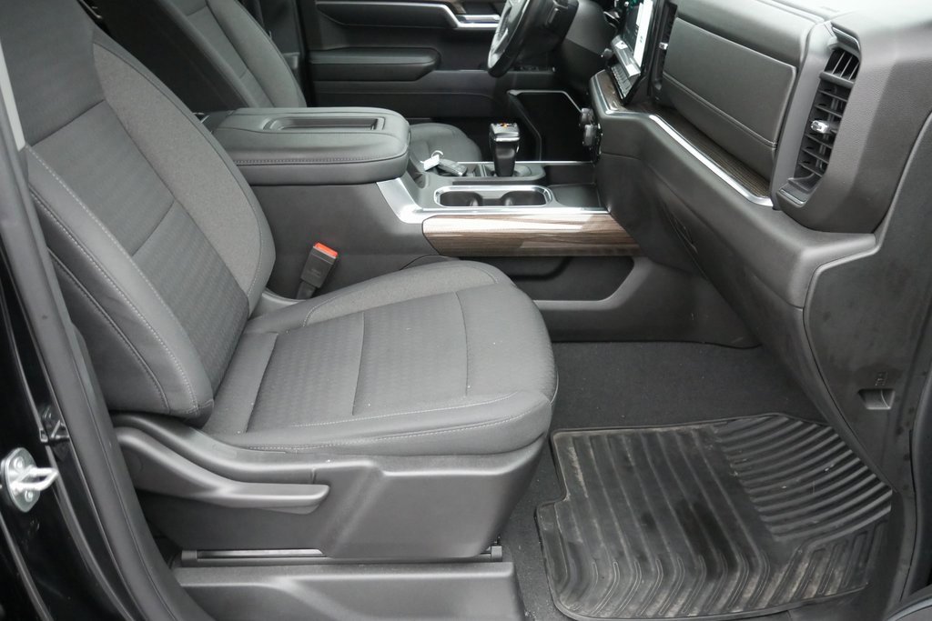 Used 2022 Chevrolet Silverado 1500 RST w/ LPO, Dark Essentials Package image 22