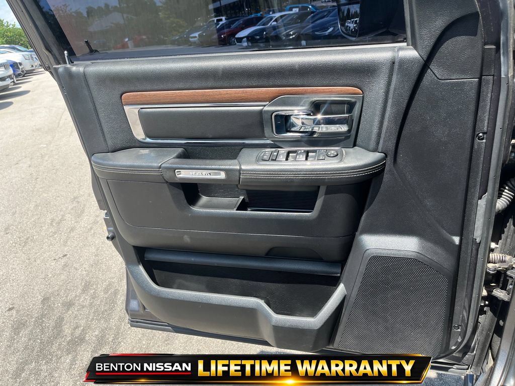 Used 2014 RAM 2500 Laramie w/ Cold Weather Group AWD/4WD image 12