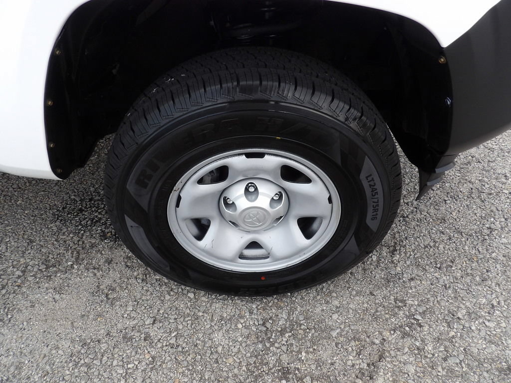 Used 2023 Toyota Tacoma SR RWD image 52
