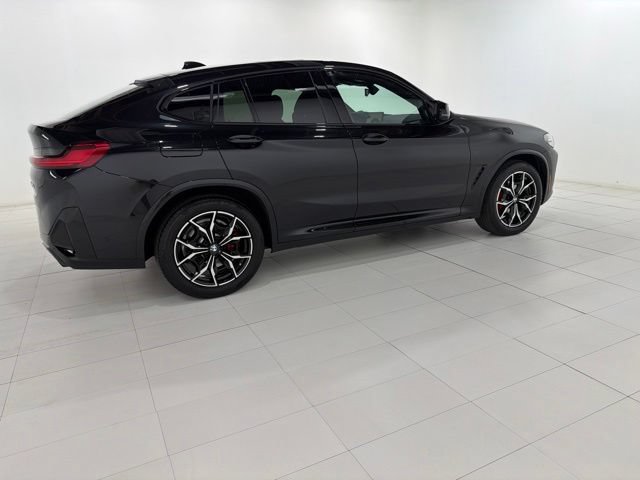 Certified 2023 BMW X4 M40i w/ Premium Package AWD/4WD image 6