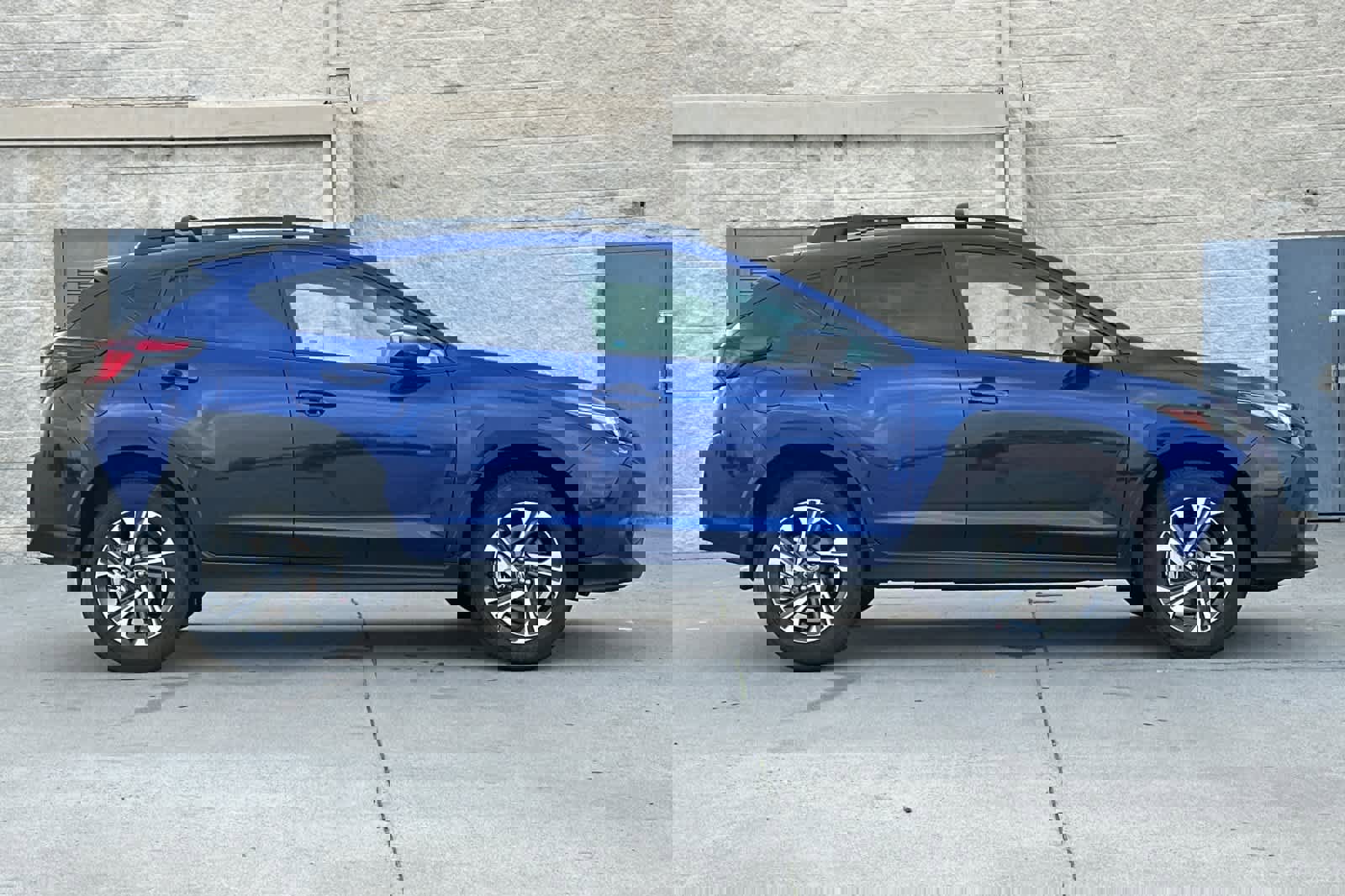 New 2026 Subaru Crosstrek 2.0i Premium image 2