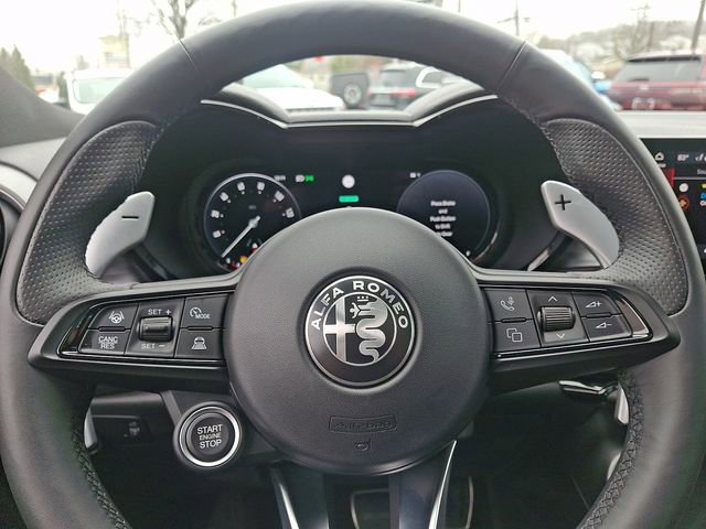 Used 2024 Alfa Romeo Tonale Veloce w/ Active Assist Package image 20