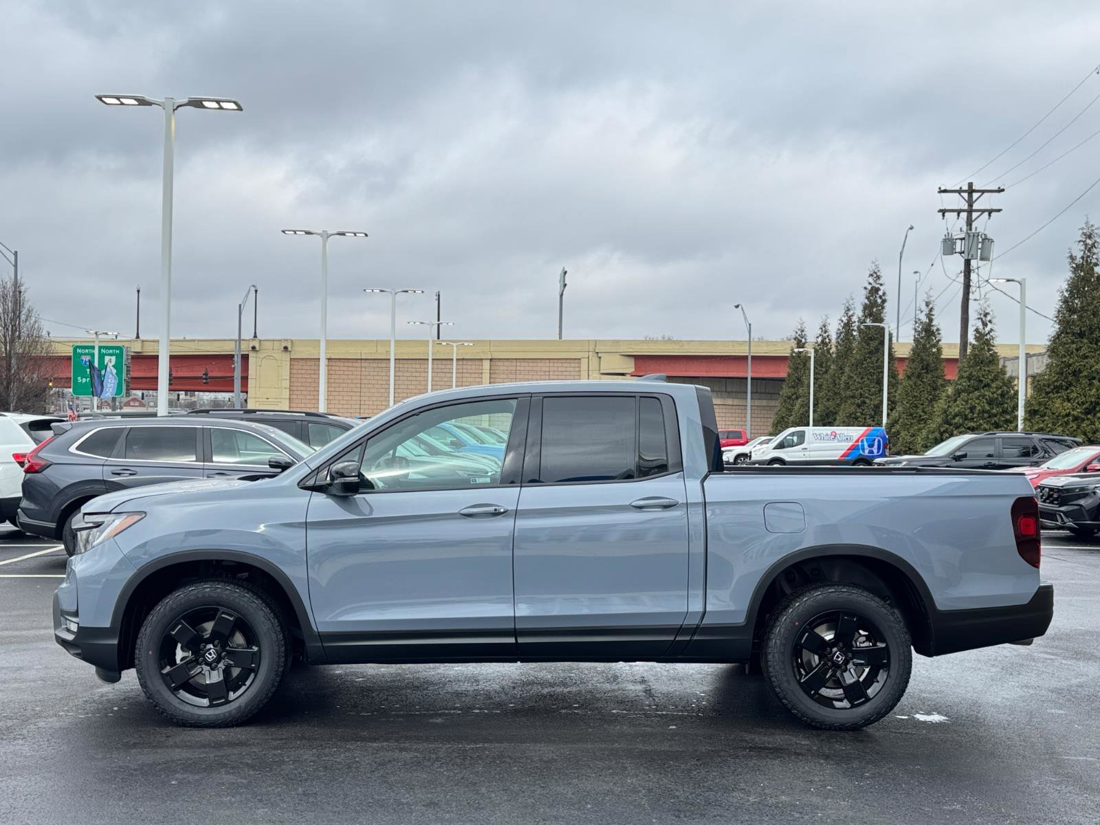 New 2026 Honda Ridgeline Black Edition image 8