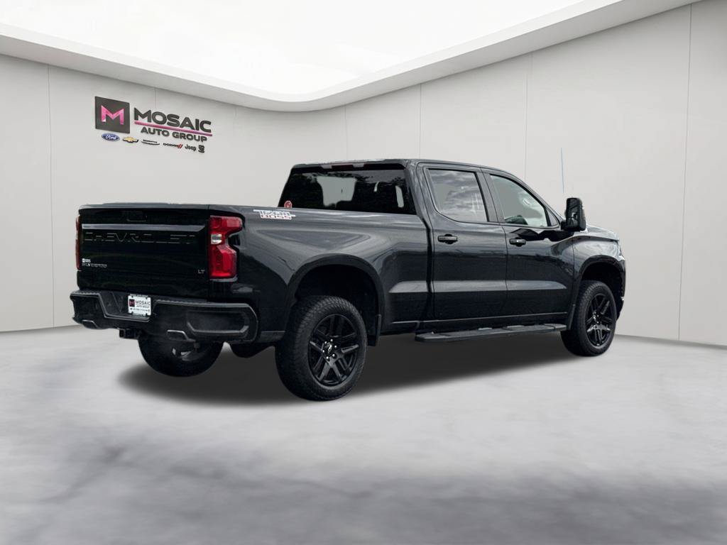 Used 2021 Chevrolet Silverado 1500 LT Trail Boss w/ Bed Protection Package AWD/4WD image 7