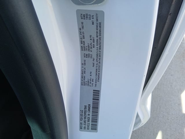 New 2027 Chrysler Pacifica Select FWD image 39