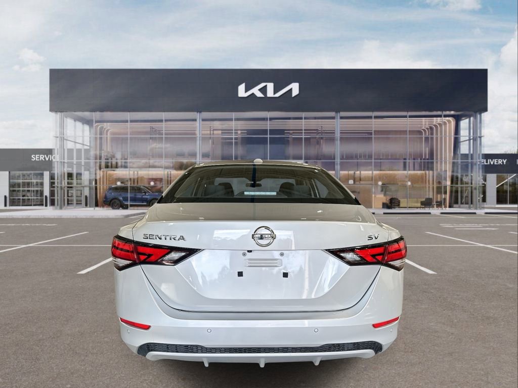 Used 2023 Nissan Sentra SV image 7