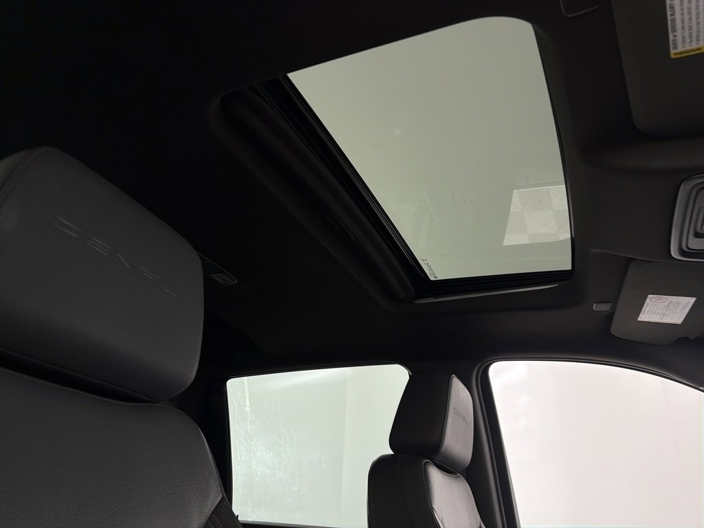 Used 2020 GMC Sierra 3500 Denali w/ Denali Ultimate Package image 32