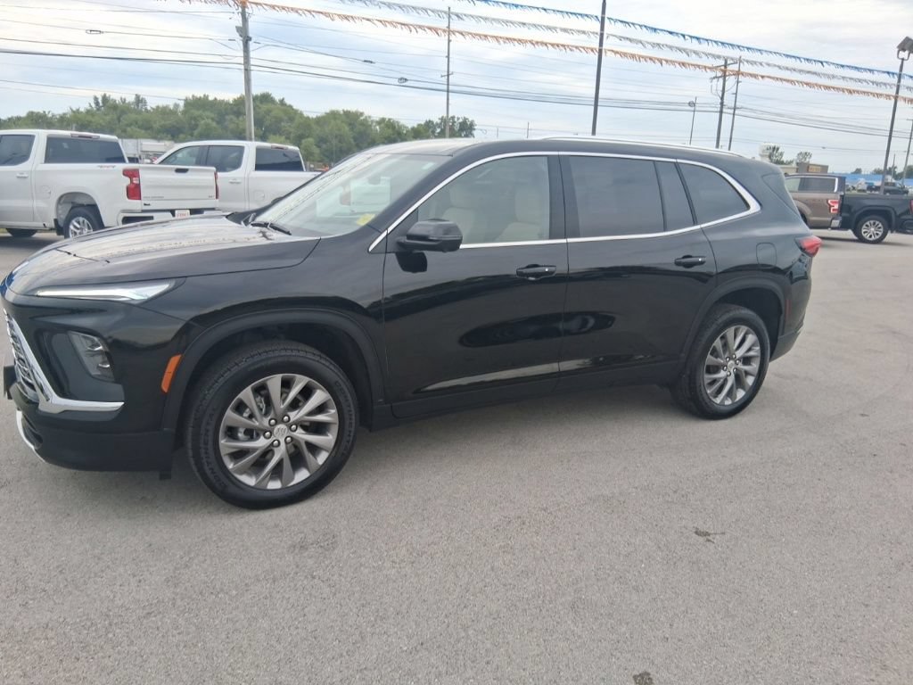 Used 2026 Buick Enclave Preferred w/ LPO, Floor Liner Package AWD/4WD image 12