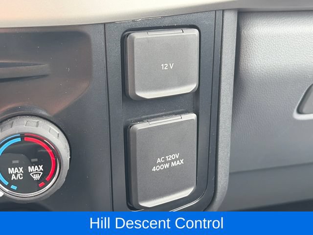 Used 2025 Ford F350 XLT w/ Black Appearance Package AWD/4WD image 24