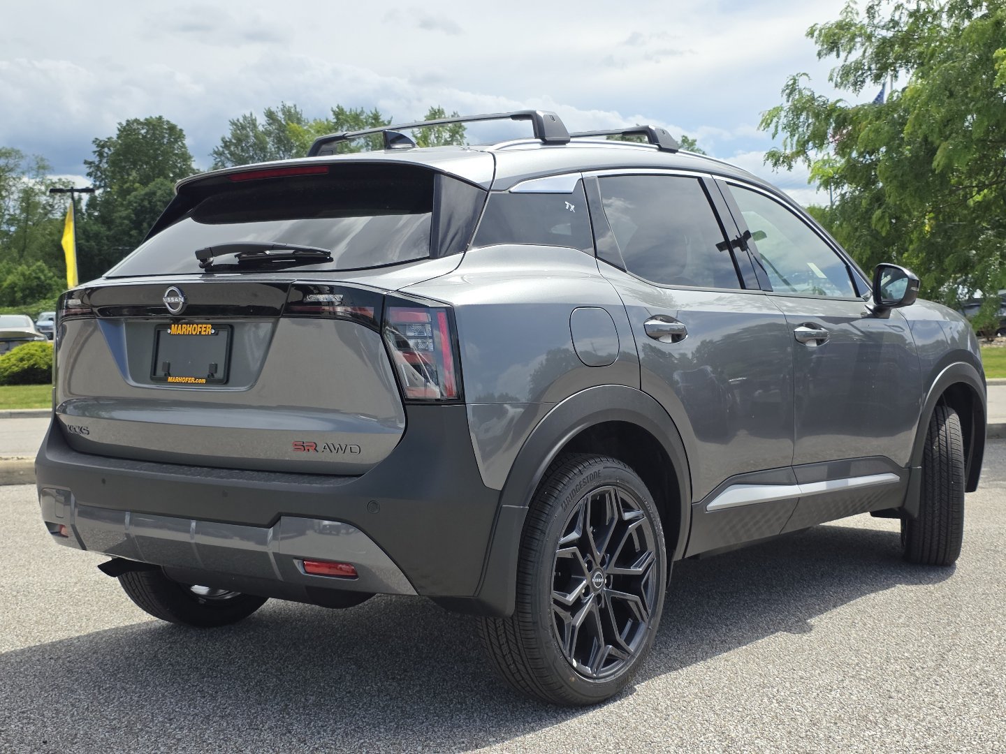 New 2026 Nissan Kicks SR AWD/4WD image 18