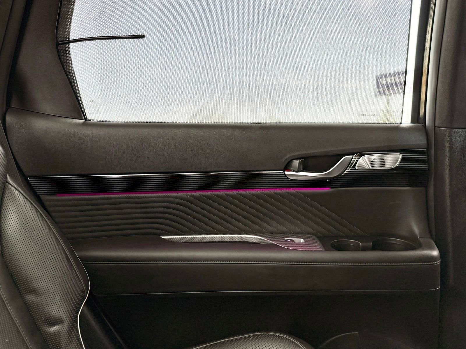 Used 2024 Hyundai Palisade Calligraphy image 31