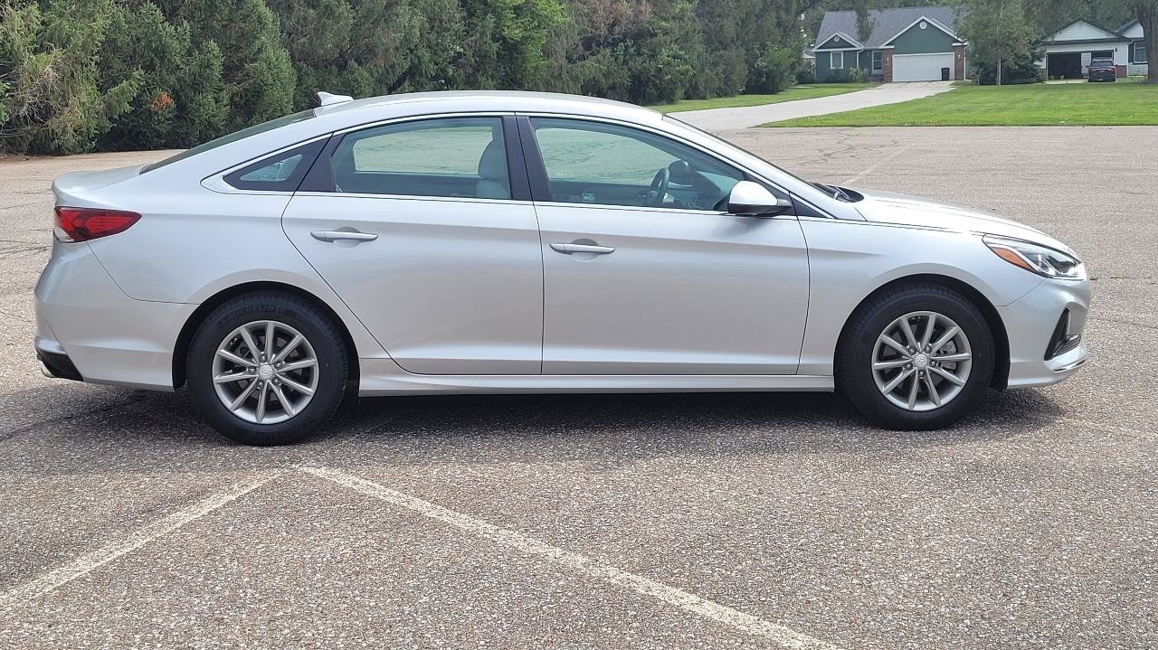 Used 2019 Hyundai Sonata ECO FWD image 4