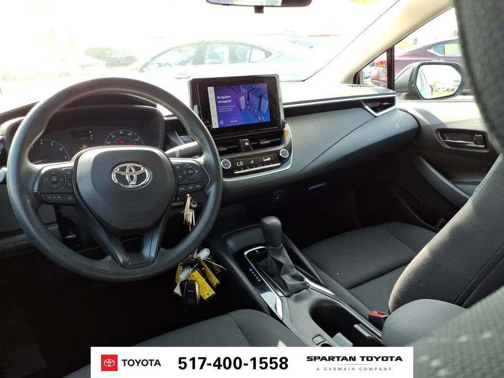 Used 2024 Toyota Corolla LE FWD image 13