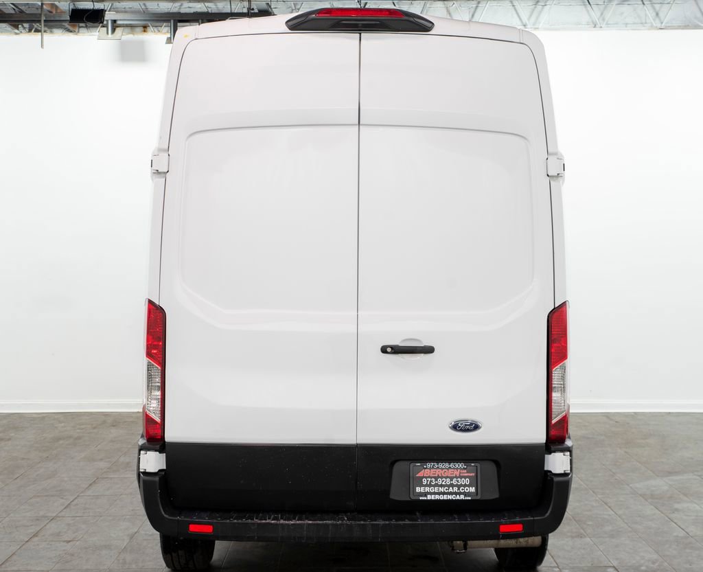Used 2022 Ford Transit 250 148 High Roof AWD image 9