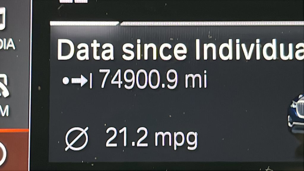 Used 2022 BMW X7 xDrive40i w/ Premium Package image 31