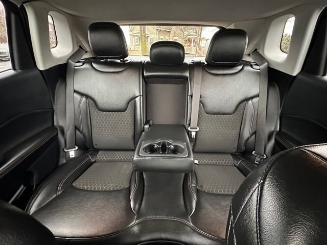 Used 2021 Jeep Compass Latitude image 30