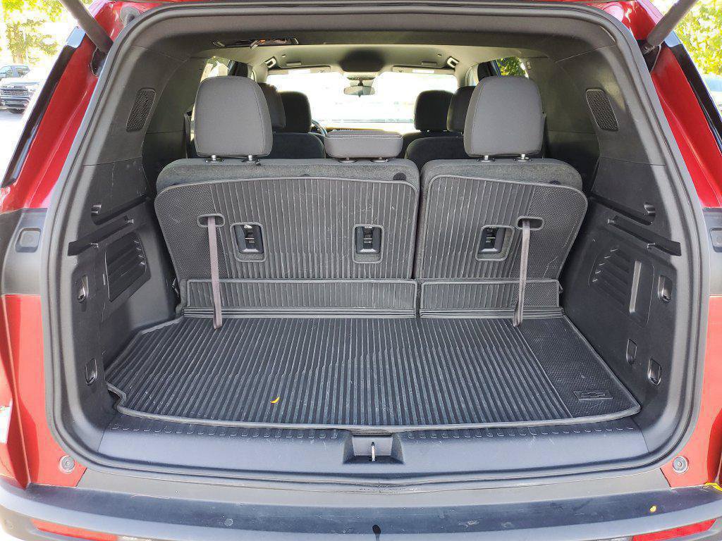 Used 2024 Chevrolet Traverse LT FWD image 31