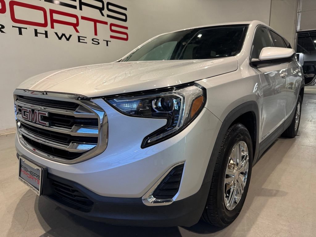 Used 2021 GMC Terrain SLE FWD image 2