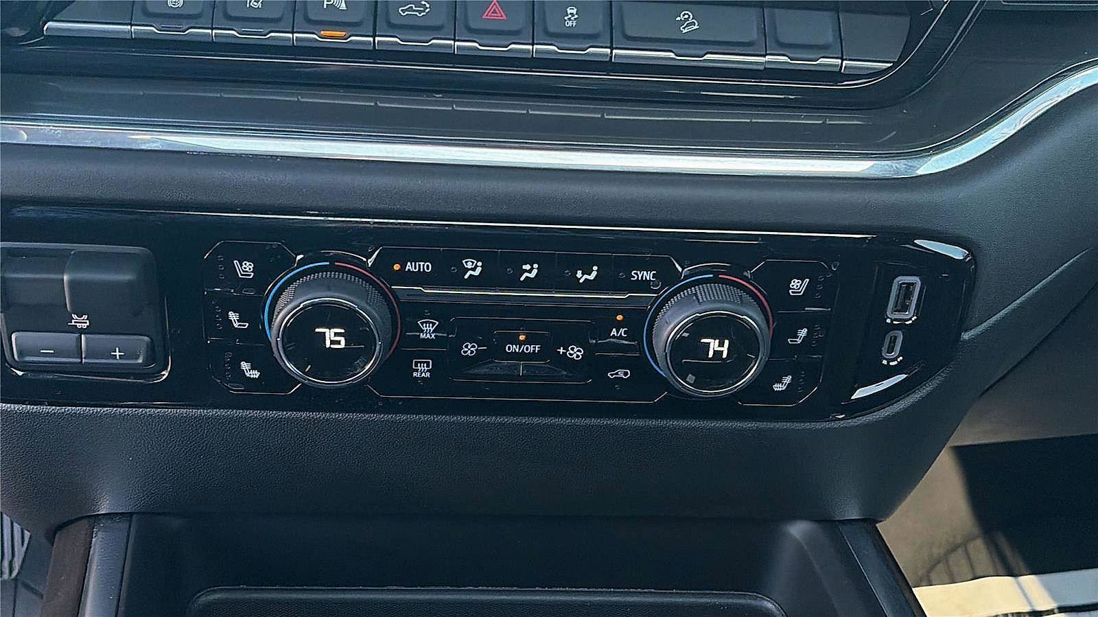 Used 2025 Chevrolet Silverado 2500 High Country w/ High Country Premium Package image 14