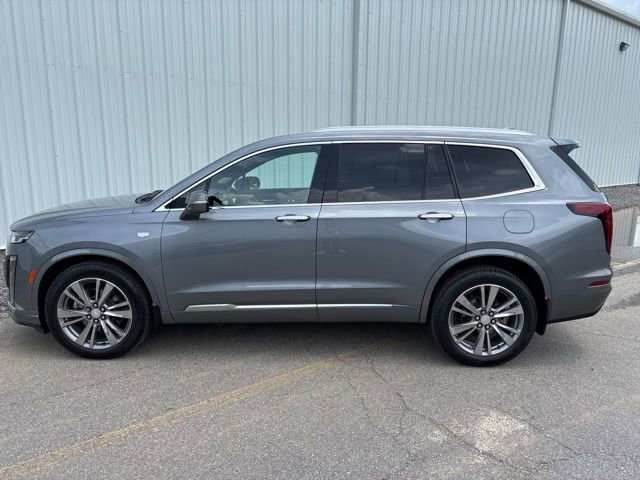 Used 2022 Cadillac XT6 Premium Luxury image 7