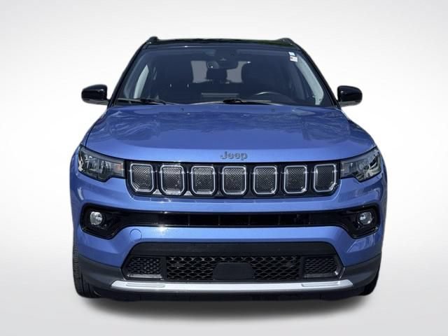 Certified 2022 Jeep Compass Limited AWD/4WD image 3