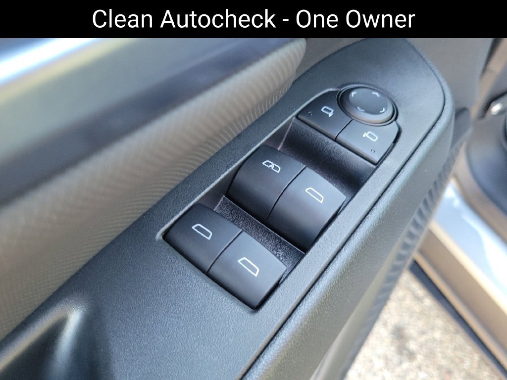Certified 2025 Chevrolet Equinox EV LT AWD/4WD image 7