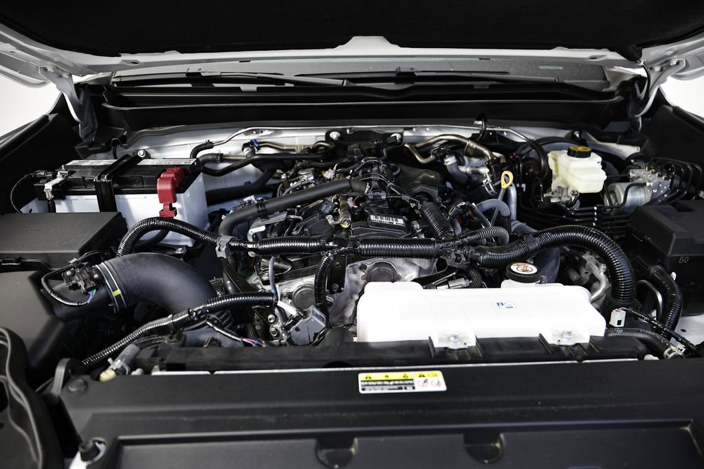 Used 2025 Toyota Tacoma Limited AWD/4WD image 32