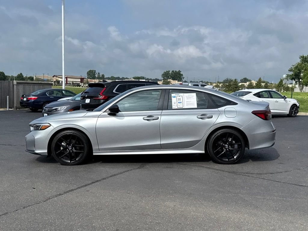 Certified 2025 Honda Civic Sport image 4