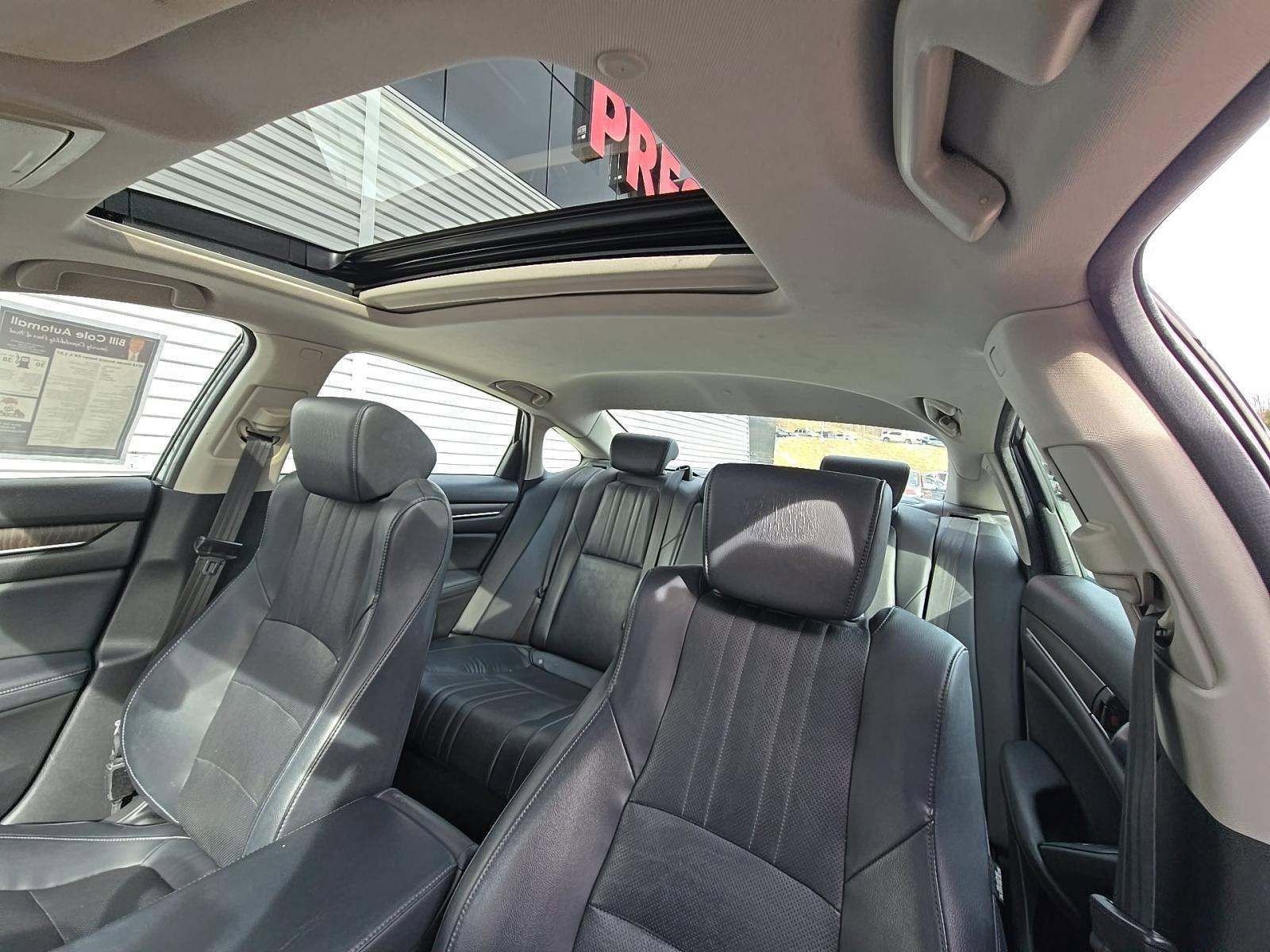 Used 2018 Honda Accord EX-L image 9