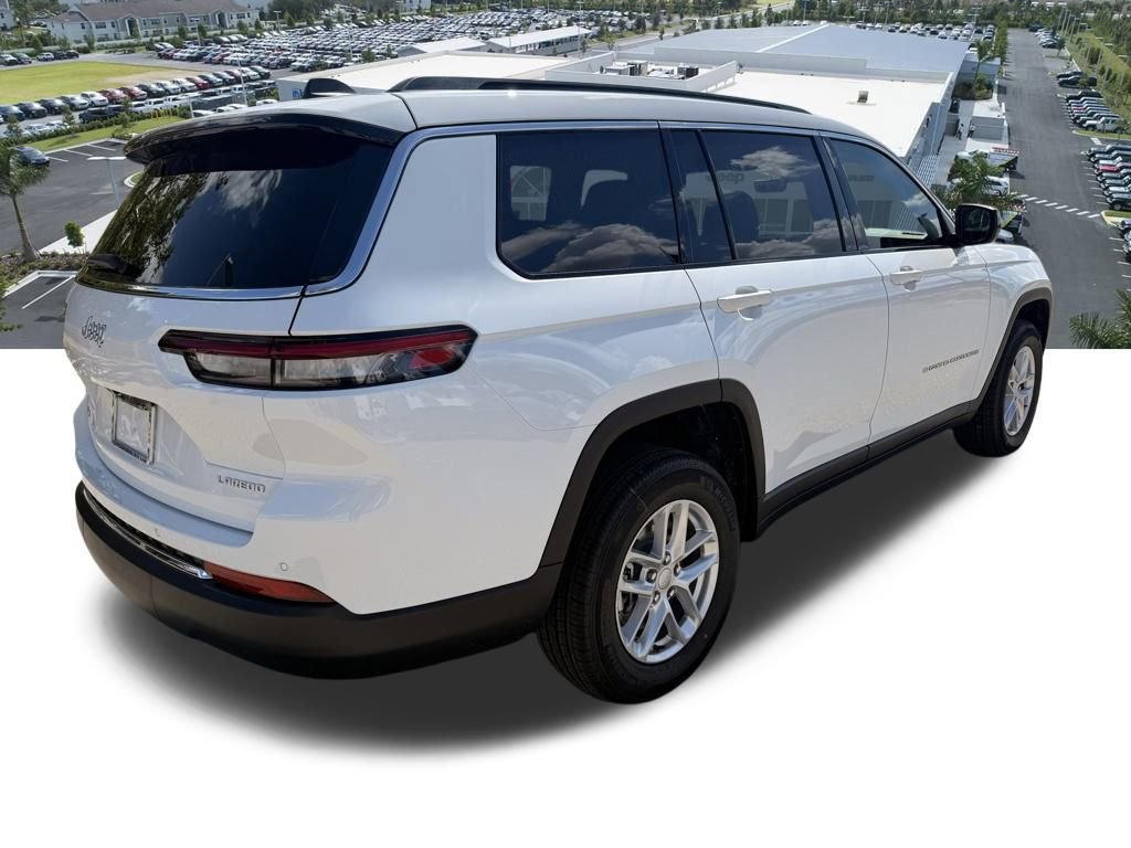 New 2026 Jeep Grand Cherokee L Laredo image 4