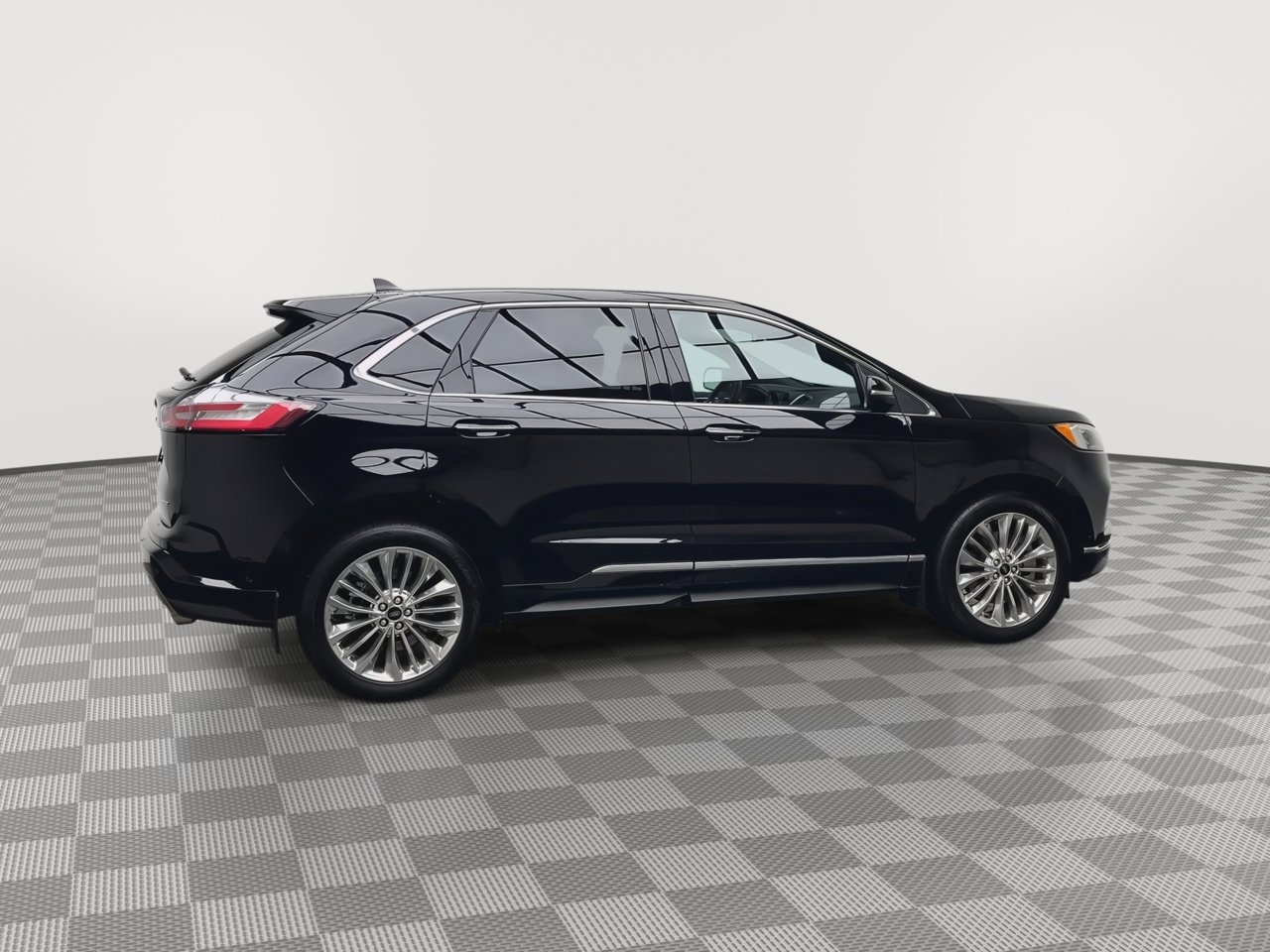 Certified 2024 Ford Edge Titanium w/ Titanium Elite Package AWD/4WD image 41