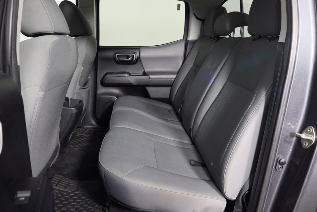 Used 2019 Toyota Tacoma SR RWD image 17